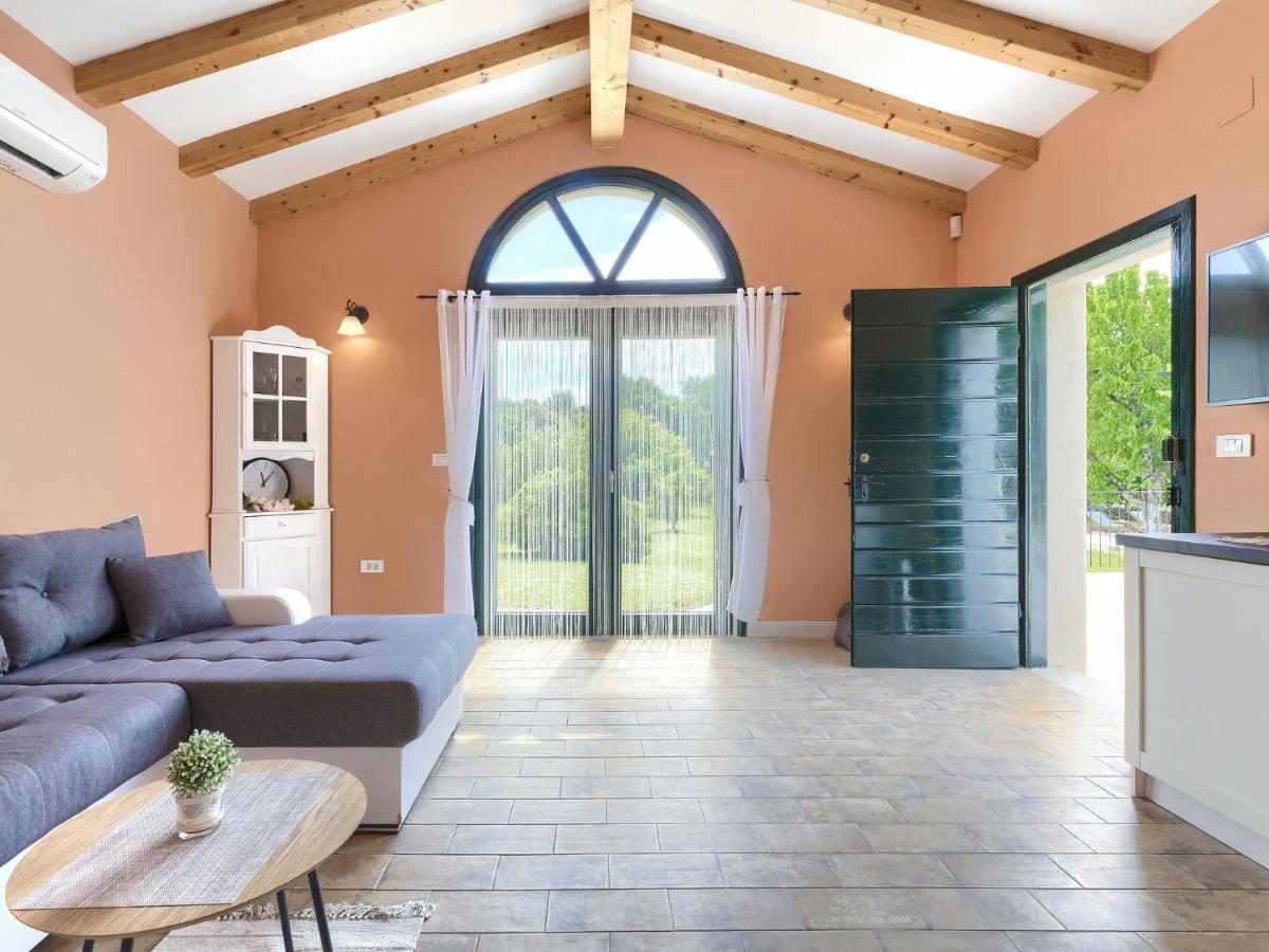 Holiday Home Villa Bernard Rovinj Exterior foto